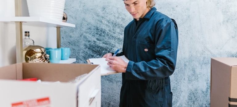 one of the movers in Beaver Creek CO doing inventory